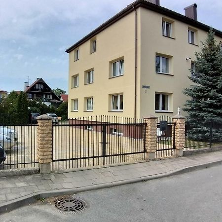 Hotel Poilsis Palangoje Pas Daiva Palanga Exterior foto