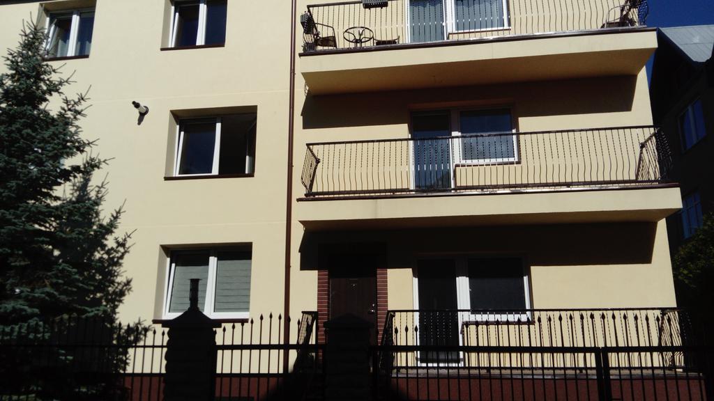 Hotel Poilsis Palangoje Pas Daiva Palanga Exterior foto